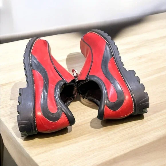 Donald J Pliner Women’s U-Zip Slip-On Zip-Up Casual Shoes. - Picture 7 of 8